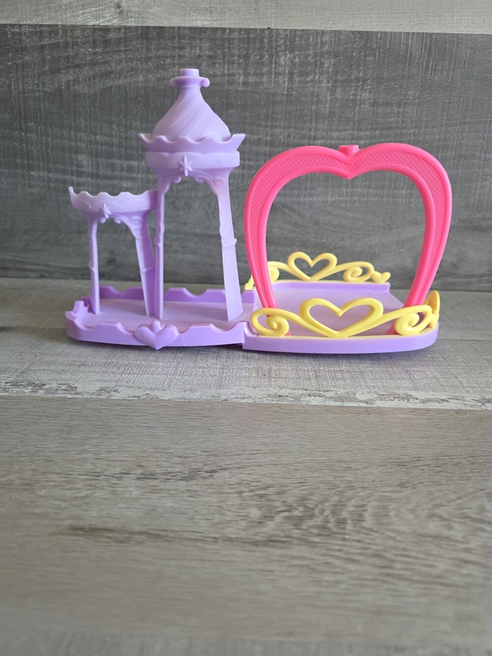 My Little Pony G4 Twilight's Rainbow Magic Kingdom Top Platform G28
